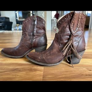 Idyllwind cowgirl boots